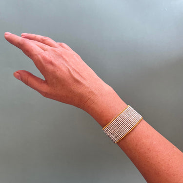 Brazalete Telar Dorado Medio Metálico Plateado